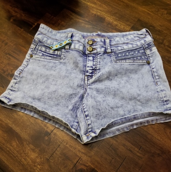 boom boom jean shorts